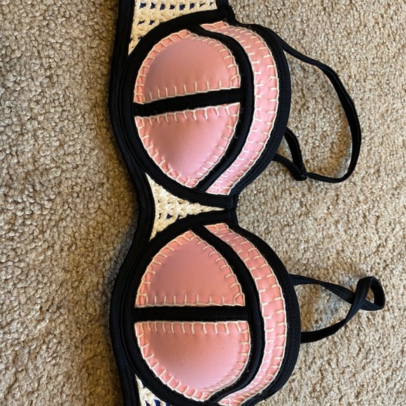 Triangl bikini XS top/S bottom - Picture 5 of 8